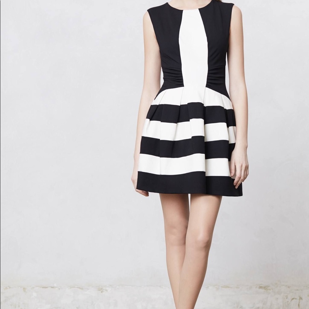 Eva Franco B&W Anthropologie Strata Cocktail Dress - Picture 6 of 8
